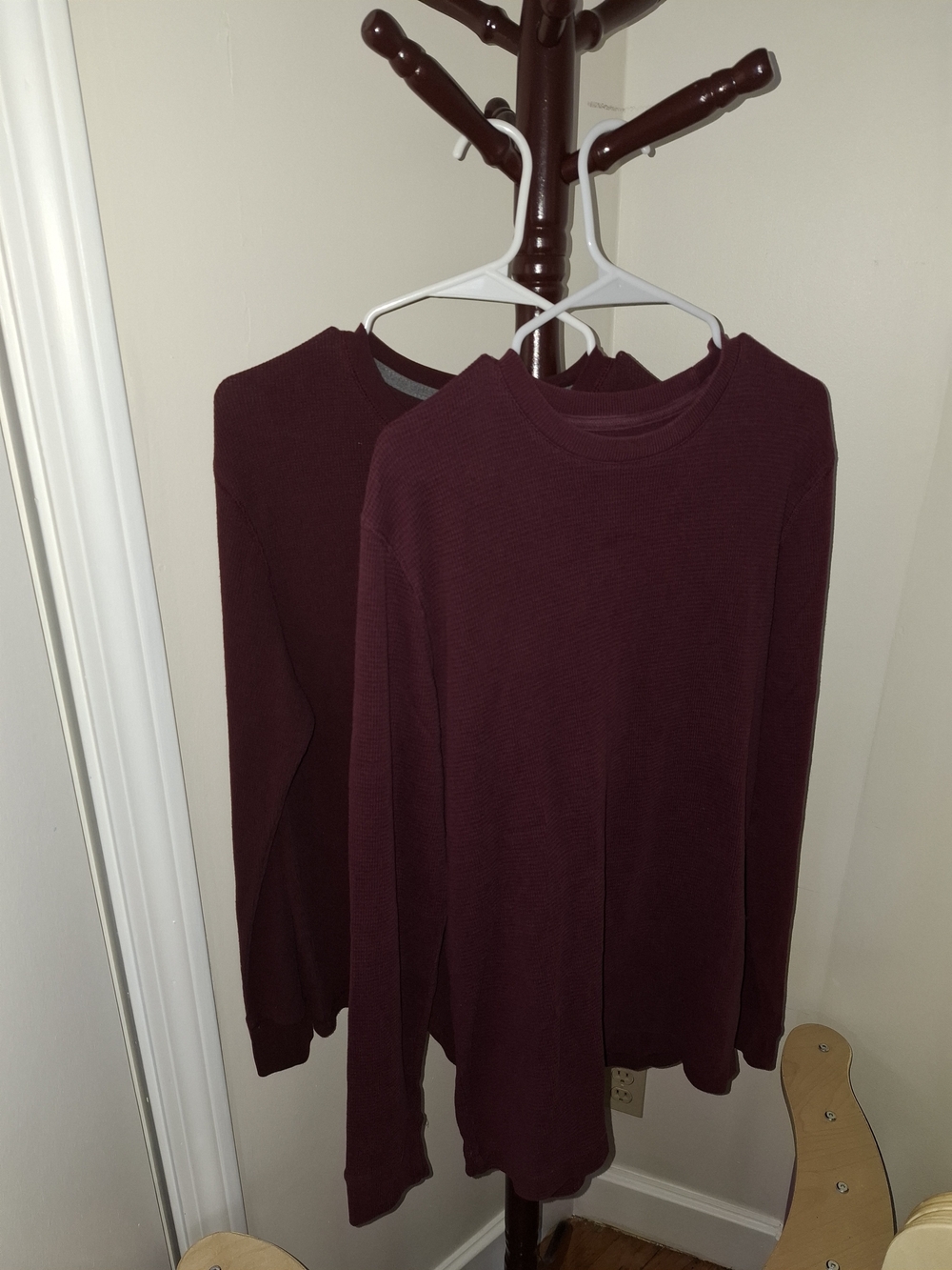 Lot Of 2 Long Sleeve Crewneck Sweater - Burgundy